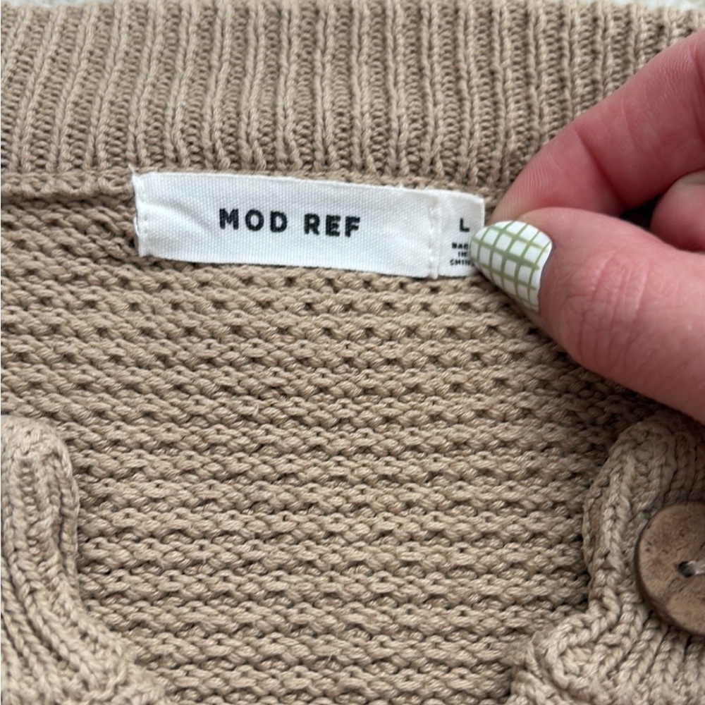 Mod Ref Tan Crewneck Sweater 100% cotton front buttons large - Picture 2 of 7